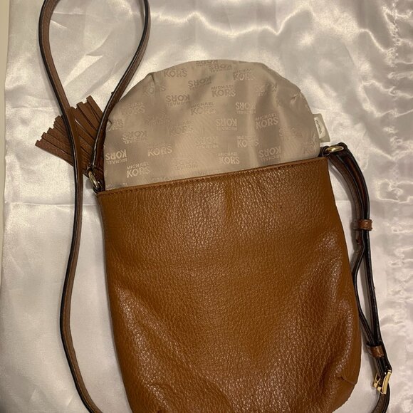 Michael Kors Brown Pheobe  Pebbled Leather Handbag Crossbody - Picture 14 of 16